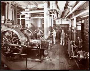 Une presse à la McCall Publishing Co., New York, 1913